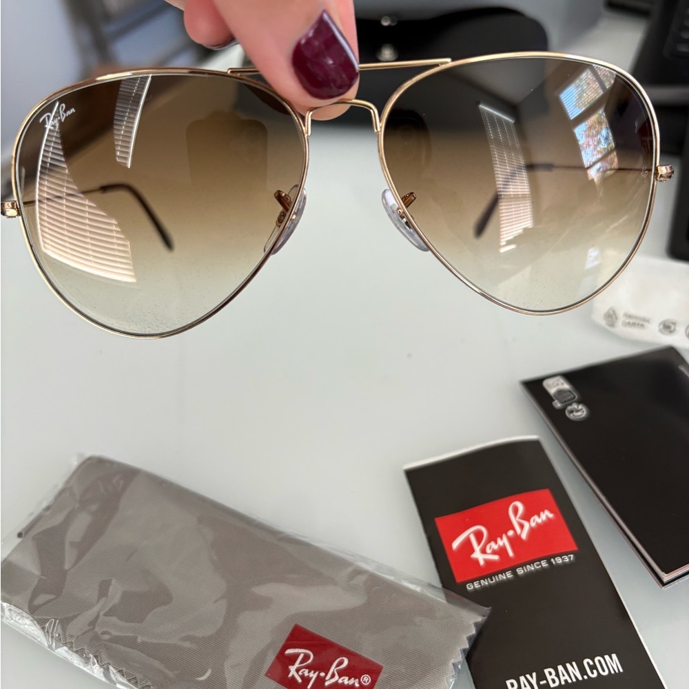 Ray-Ban Gold Aviator Sunglasses with Brown Lenses ORB3025